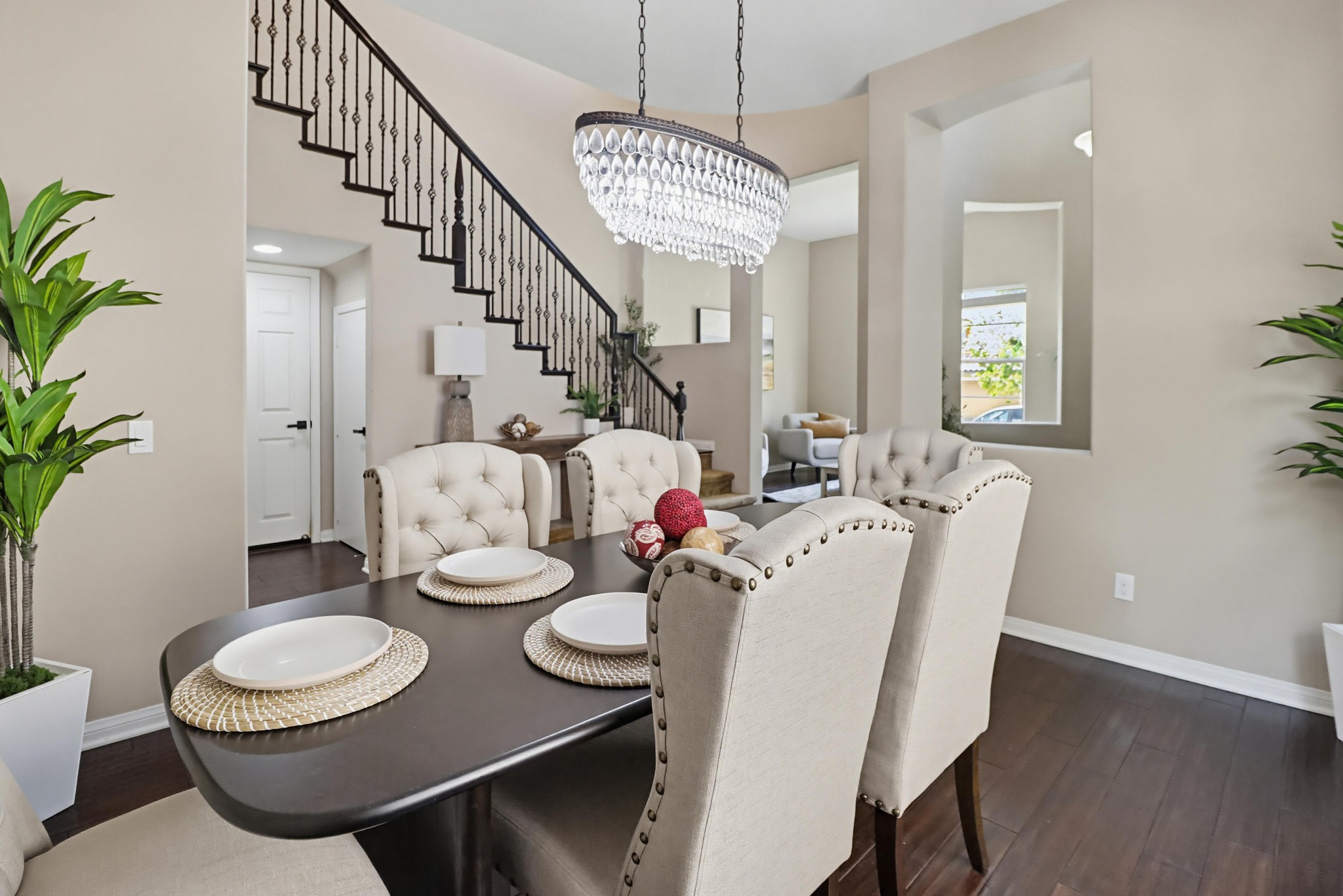 Virtual tour photo 14 of 79 for 1733 Thompson Ave