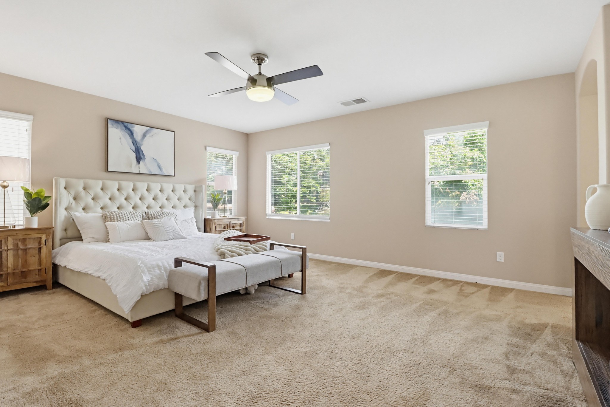 Virtual tour photo 34 of 79 for 1733 Thompson Ave