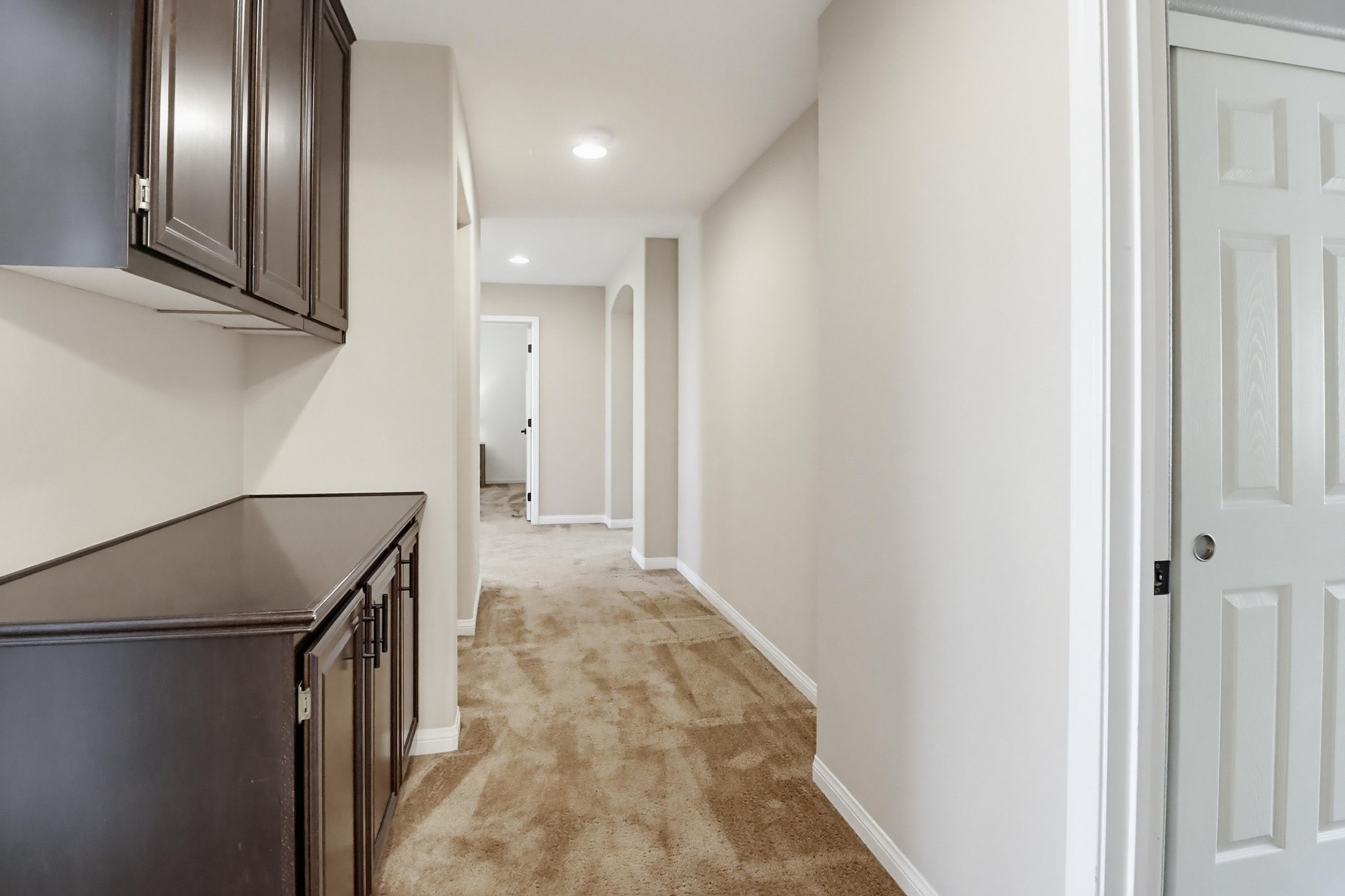 Virtual tour photo 46 of 79 for 1733 Thompson Ave