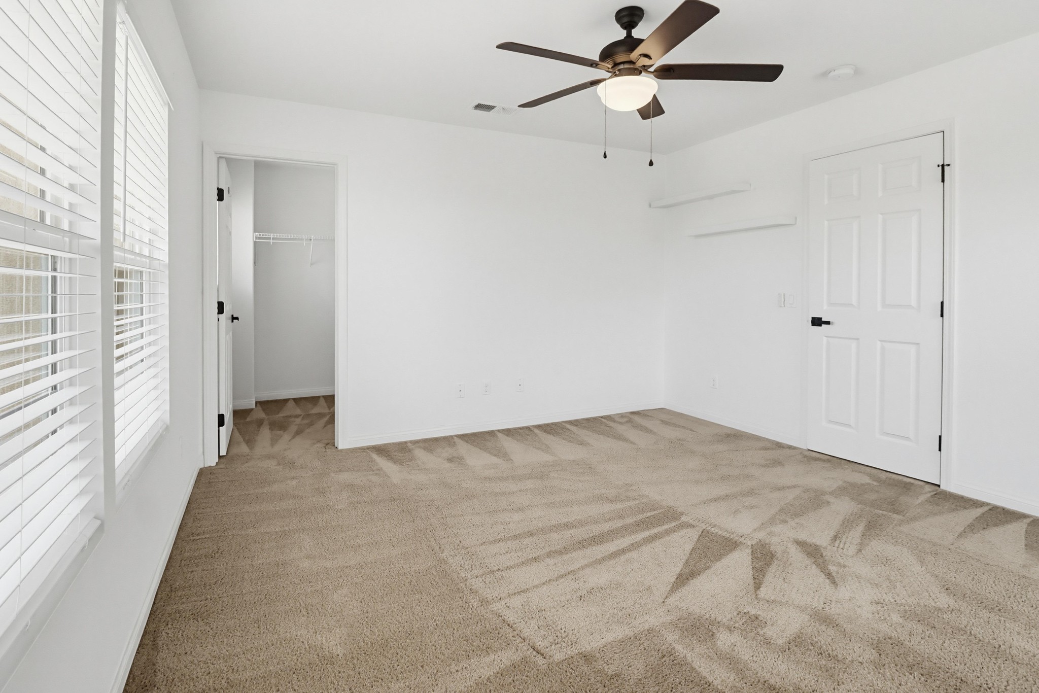 Virtual tour photo 57 of 79 for 1733 Thompson Ave