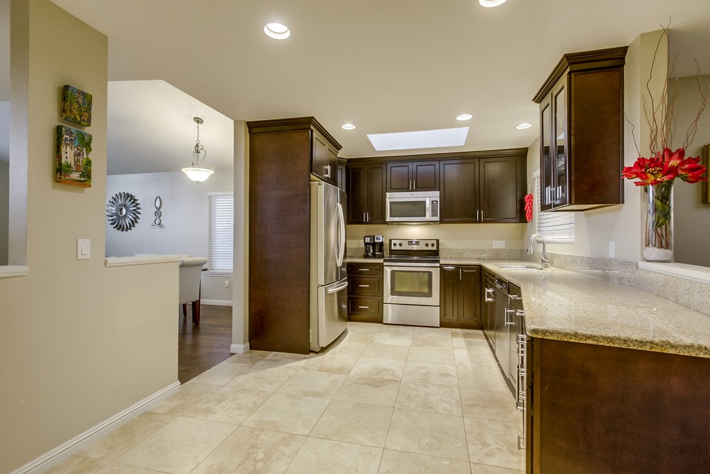 Virtual tour photo 21 of 52 for 17341 Libertad Dr