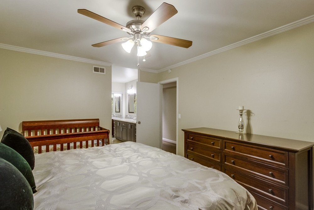 Virtual tour photo 27 of 52 for 17341 Libertad Dr