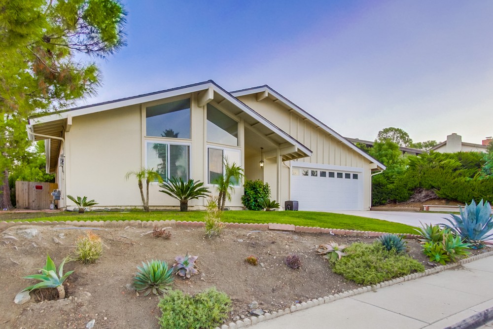 Virtual tour photo 44 of 52 for 17341 Libertad Dr