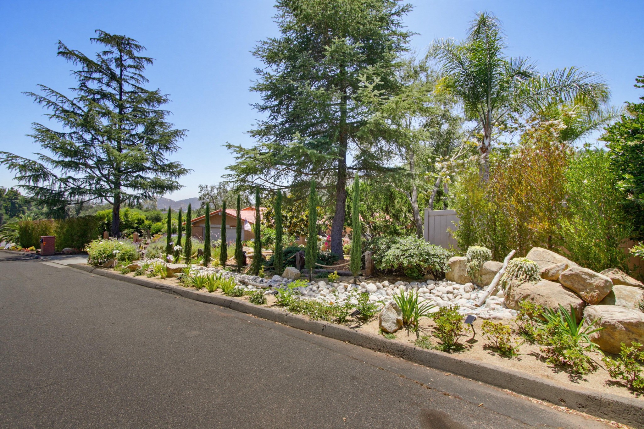 Virtual tour photo 1 of 119 for 1735 Tecalote Dr