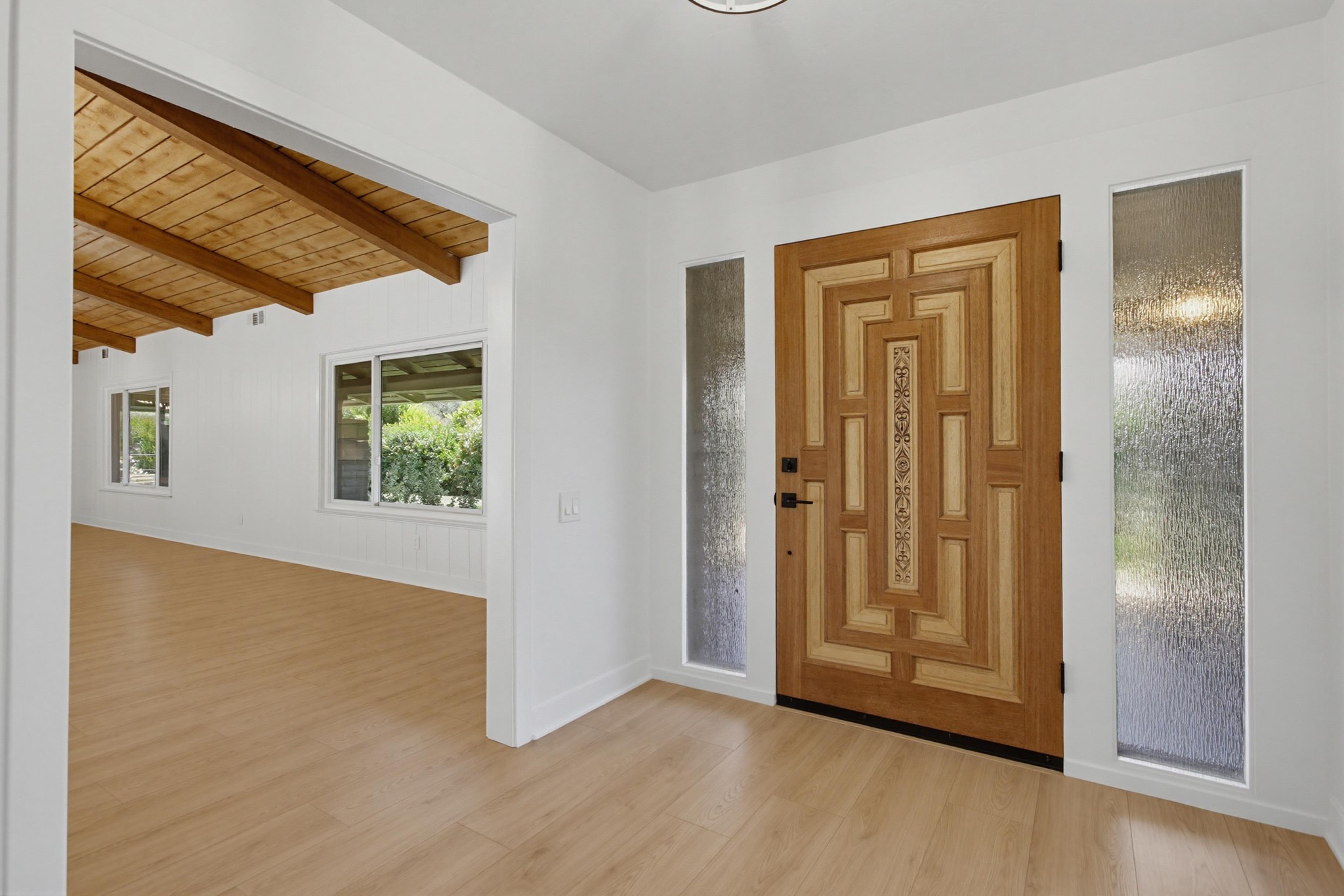 Virtual tour photo 16 of 119 for 1735 Tecalote Dr