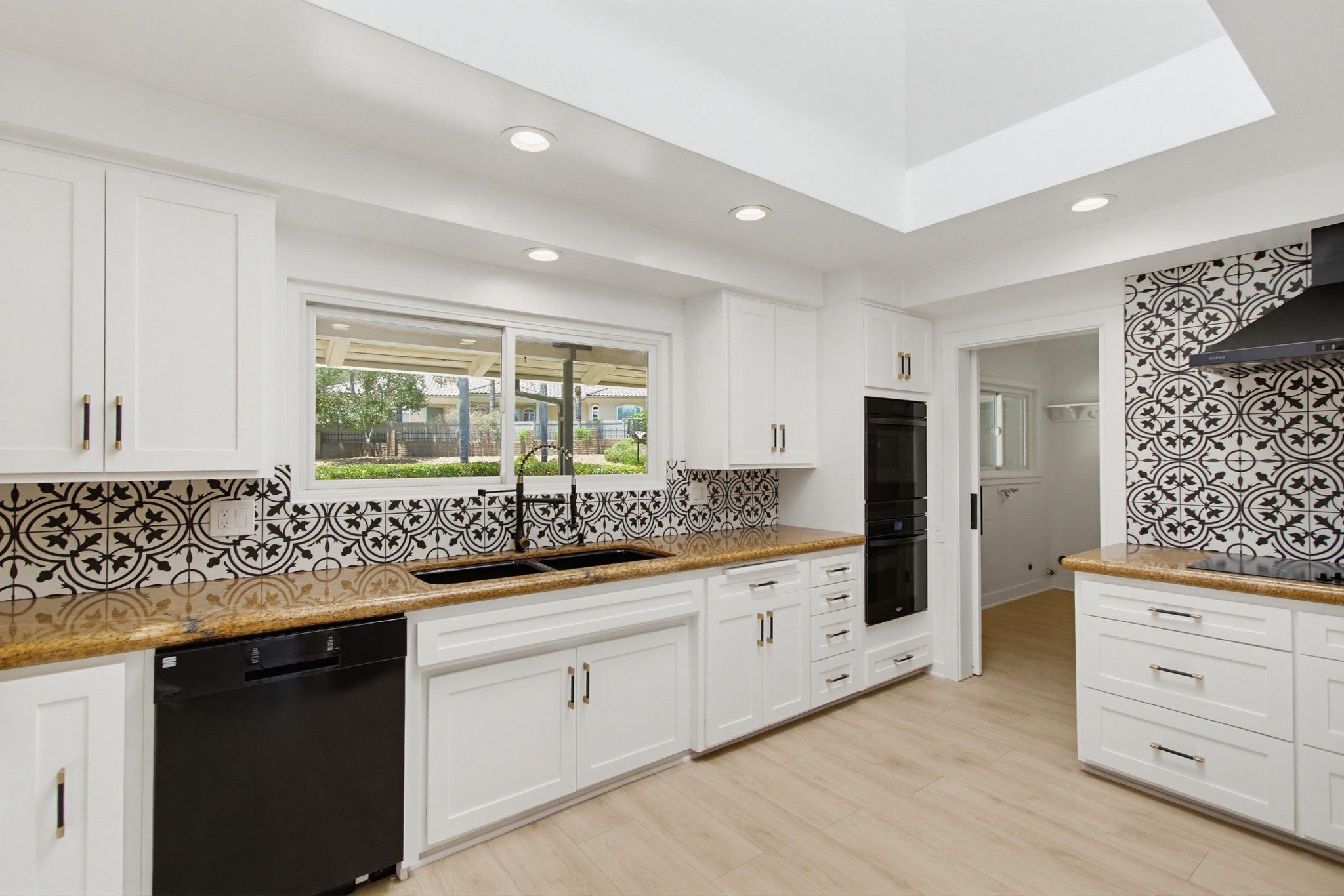 Virtual tour photo 24 of 119 for 1735 Tecalote Dr
