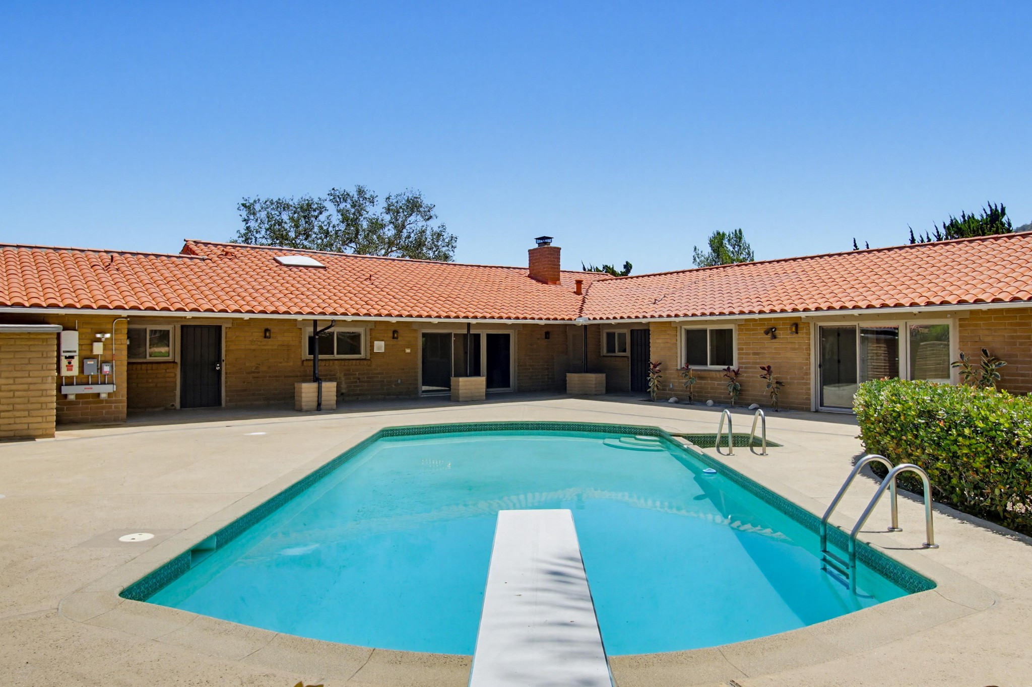 Virtual tour photo 79 of 119 for 1735 Tecalote Dr
