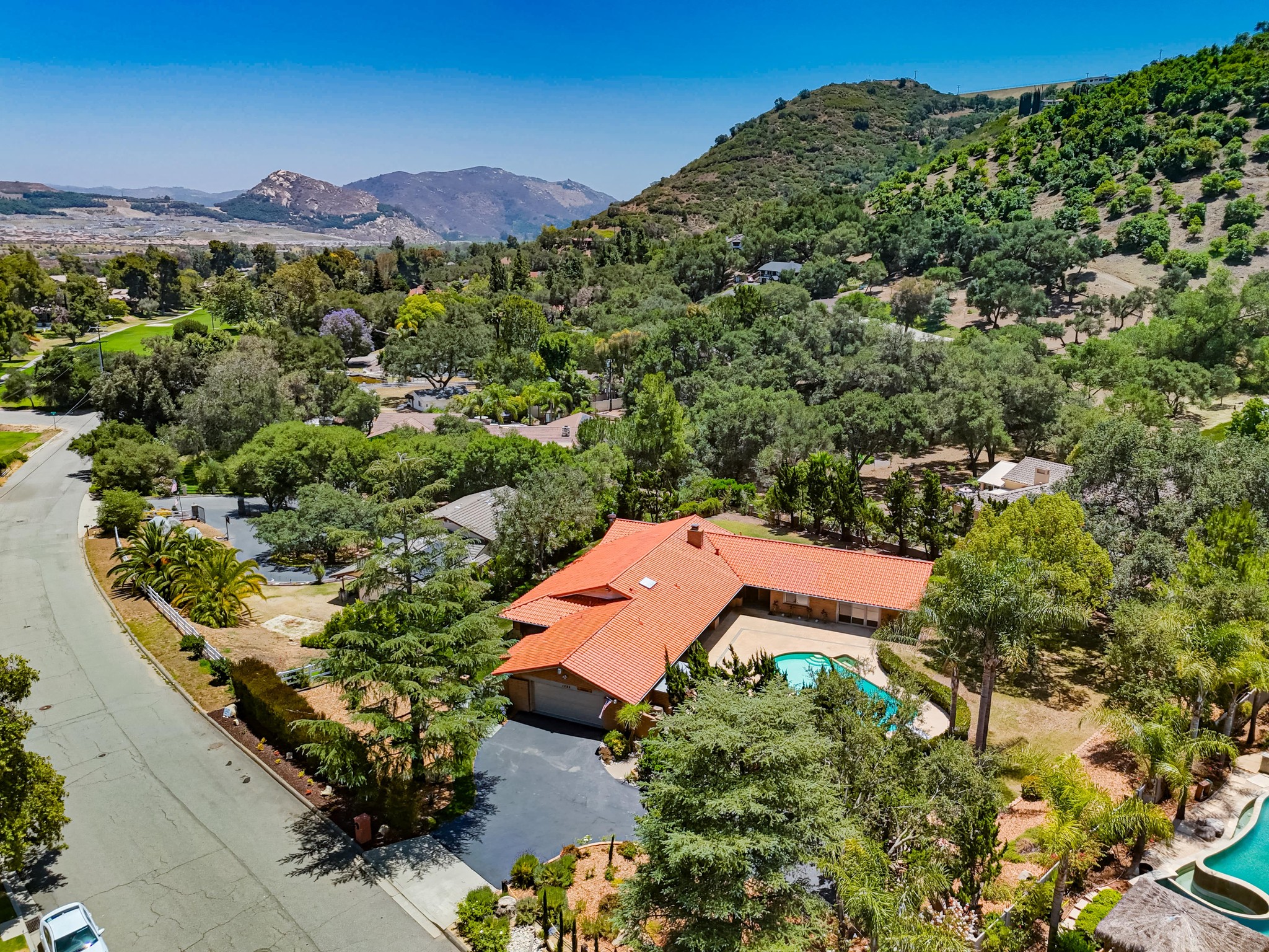 Virtual tour photo 102 of 119 for 1735 Tecalote Dr