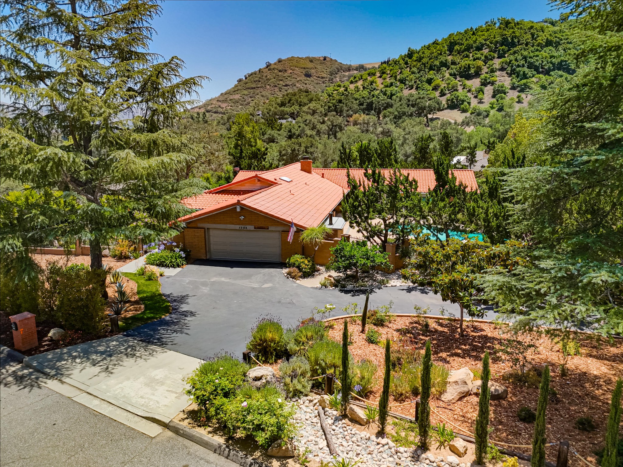Virtual tour photo 1 of 32 for 1735 Tecalote Dr