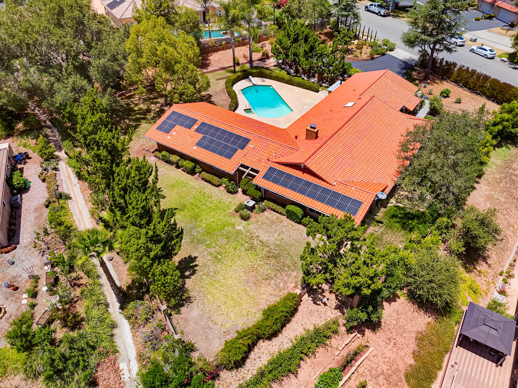 Virtual tour photo 8 of 32 for 1735 Tecalote Dr