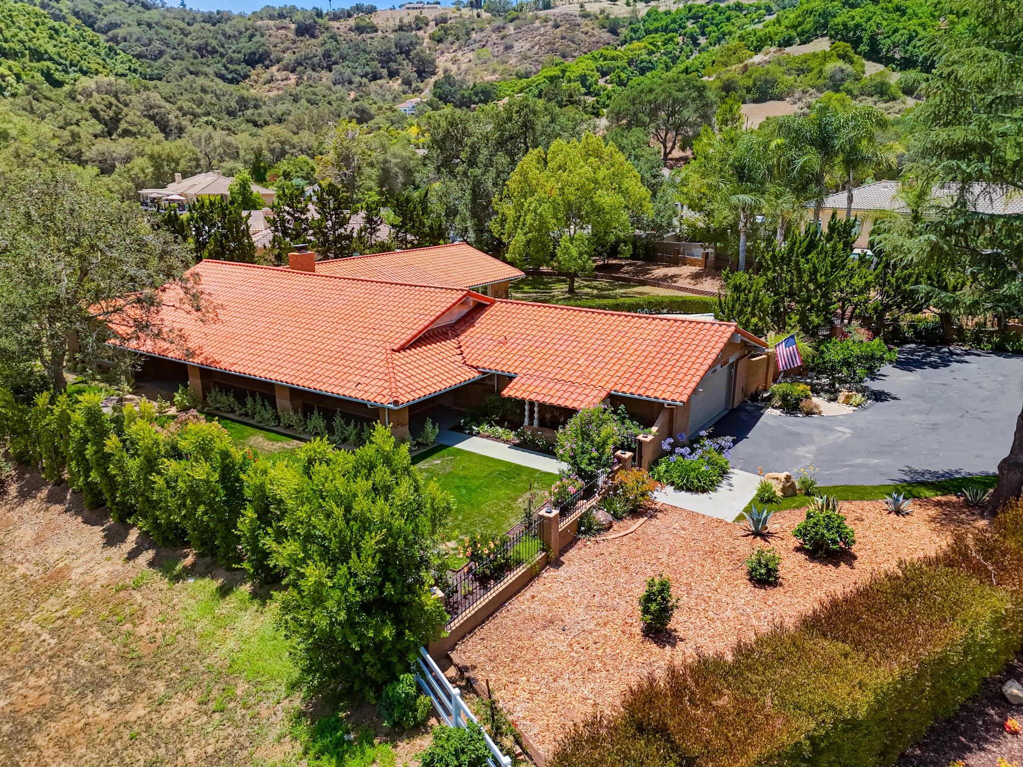 Virtual tour photo 10 of 32 for 1735 Tecalote Dr
