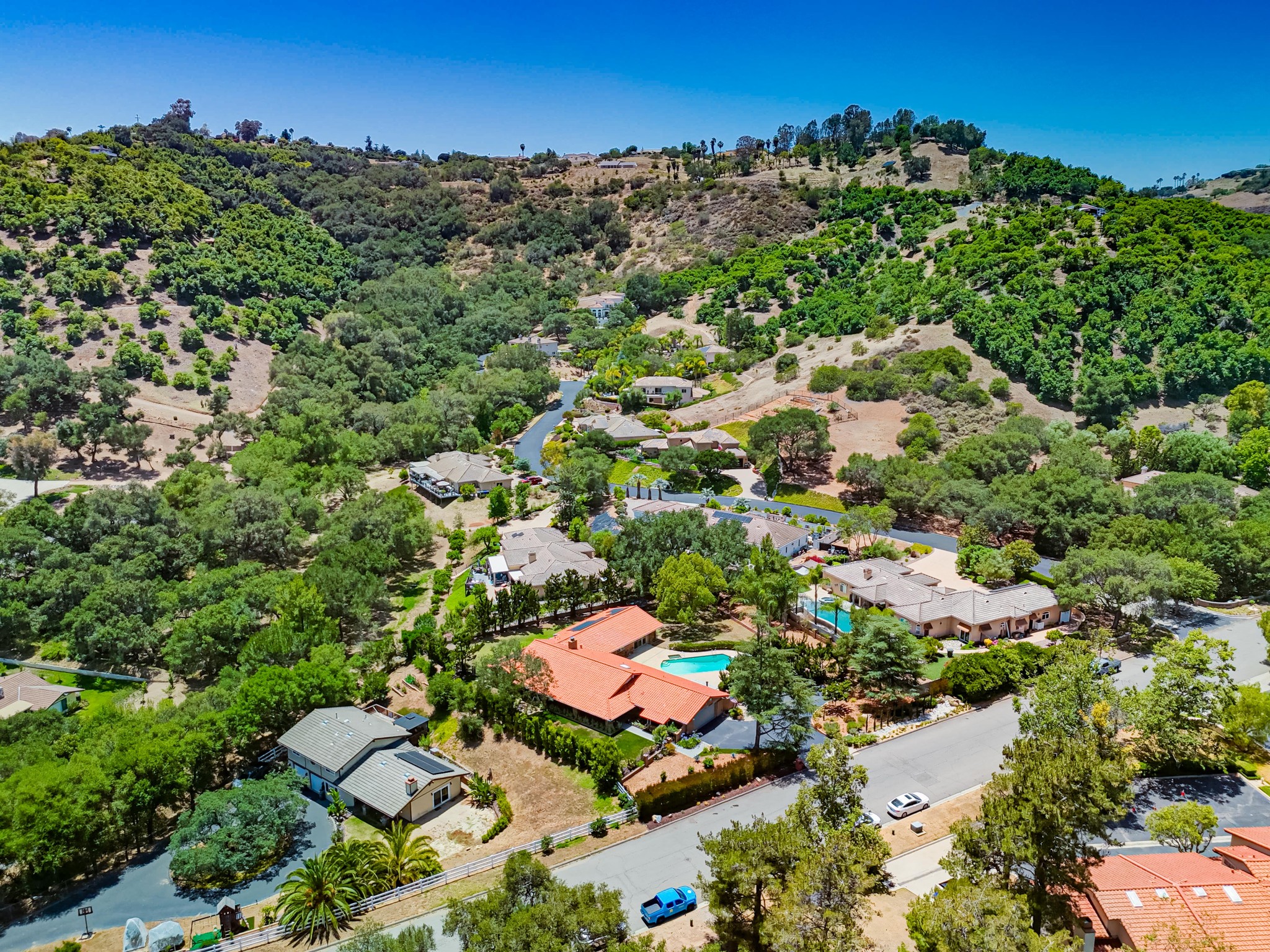 Virtual tour photo 27 of 32 for 1735 Tecalote Dr