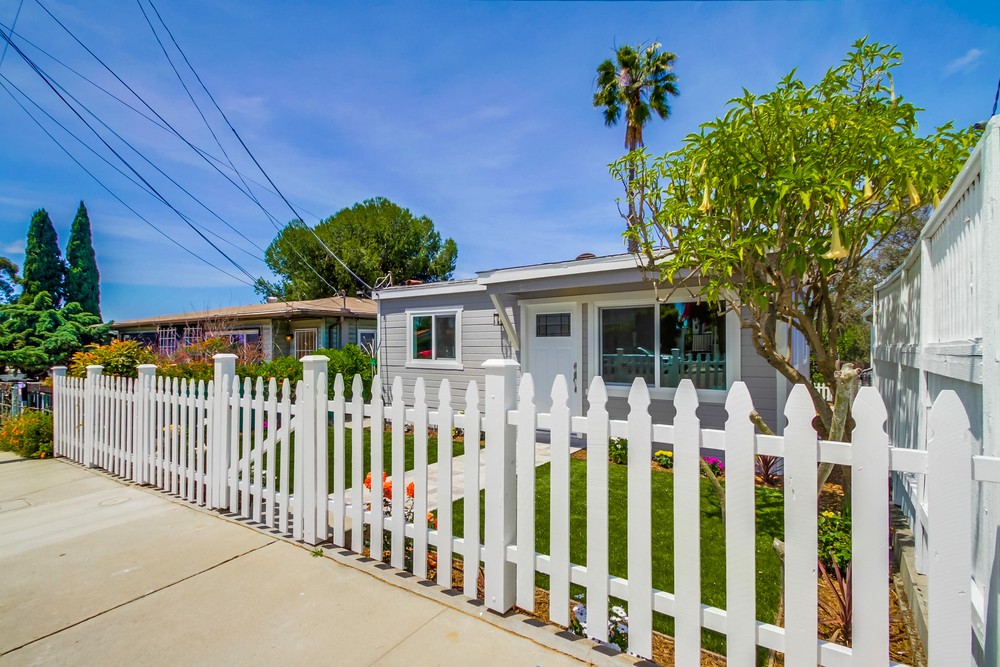 Virtual tour photo 3 of 50 for 1736 Pentuckett Ave