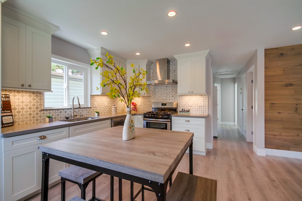 Virtual tour photo 17 of 50 for 1736 Pentuckett Ave