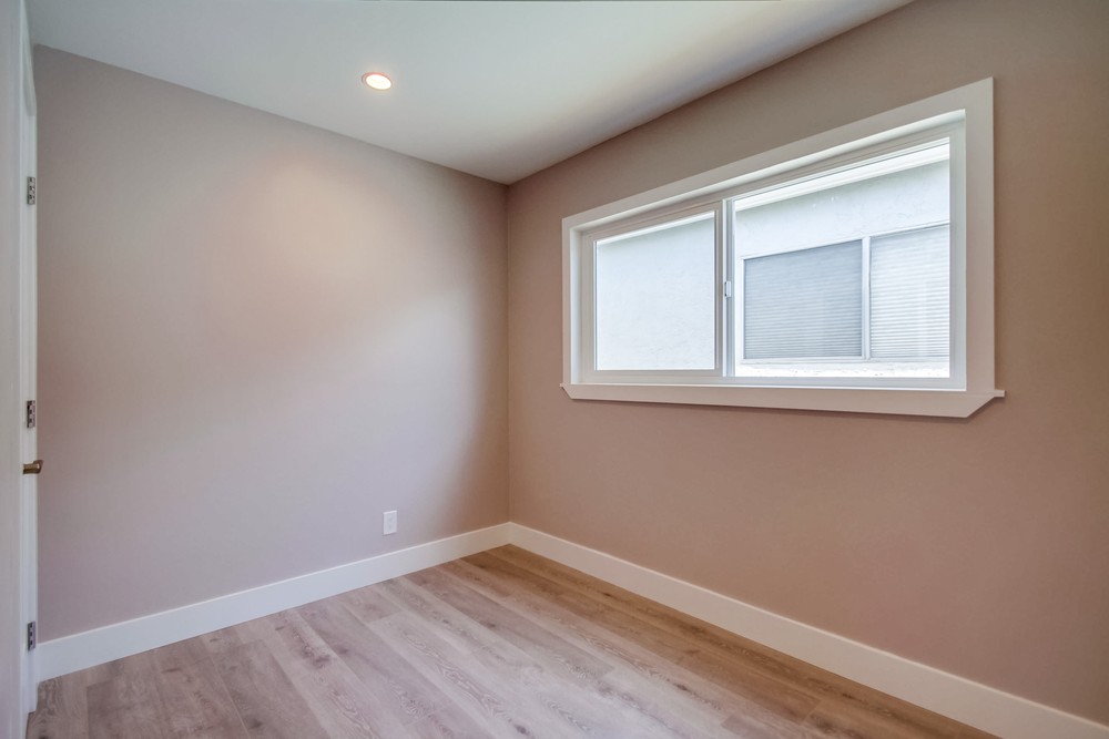 Virtual tour photo 30 of 50 for 1736 Pentuckett Ave