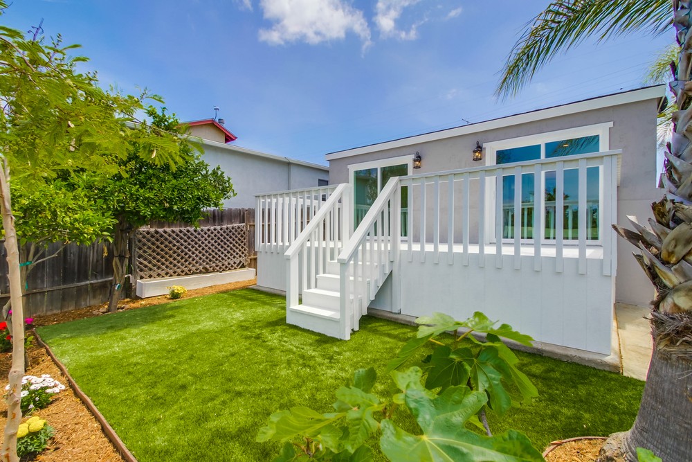Virtual tour photo 40 of 50 for 1736 Pentuckett Ave