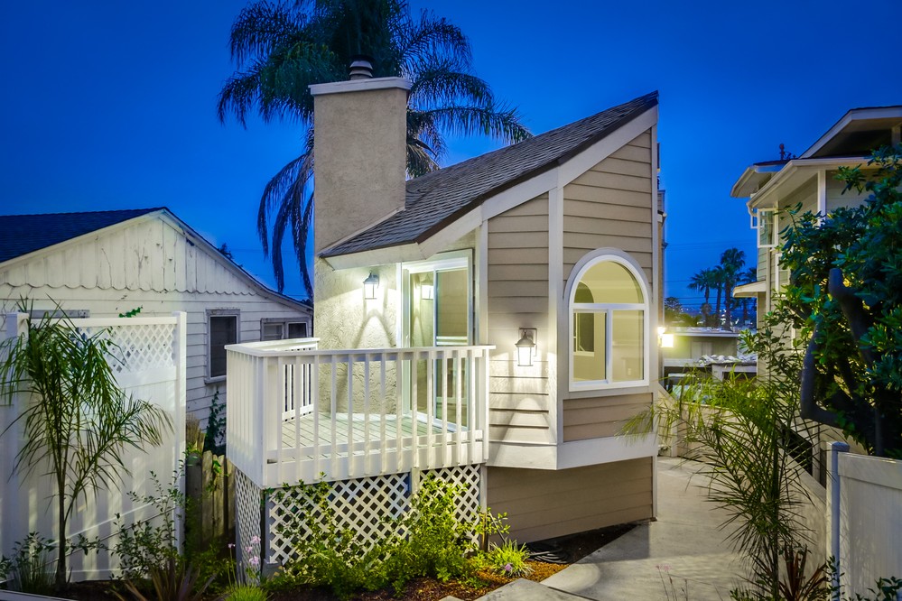 Virtual tour photo 10 of 53 for 1737 Beryl Street