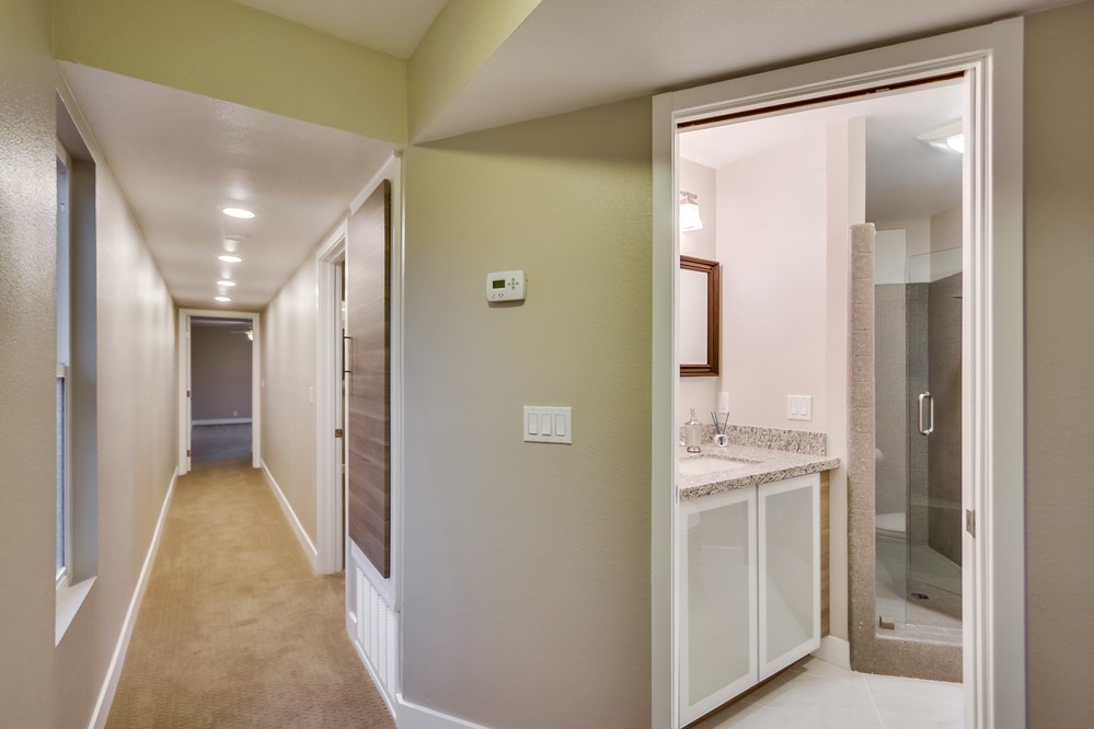 Virtual tour photo 34 of 53 for 1737 Beryl Street