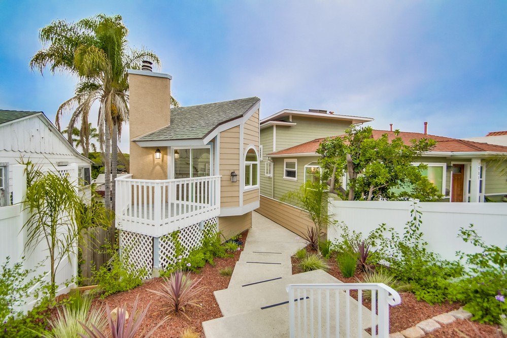 Virtual tour photo 5 of 53 for 1737 Beryl Street