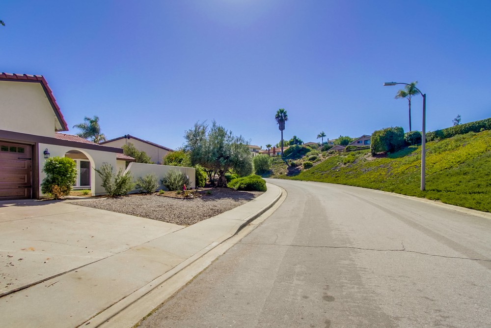 Virtual tour photo 6 of 51 for 17371 Regalo Ln