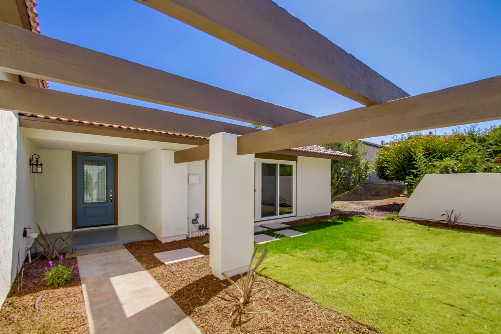 Virtual tour photo 7 of 51 for 17371 Regalo Ln