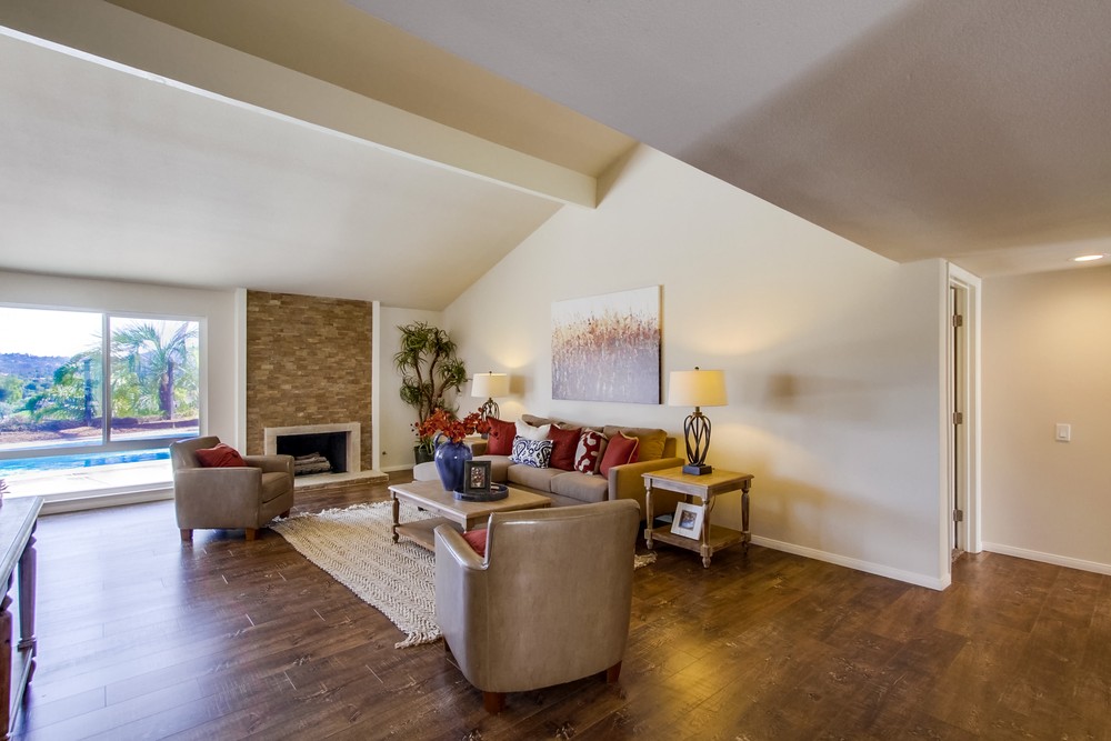Virtual tour photo 11 of 51 for 17371 Regalo Ln