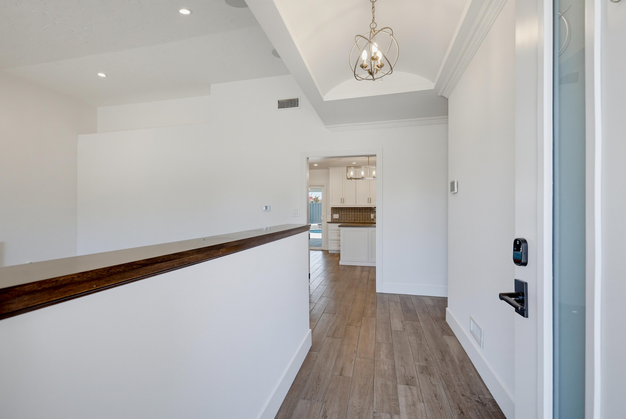 Virtual tour photo 9 of 95 for 17372 Rainier Dr