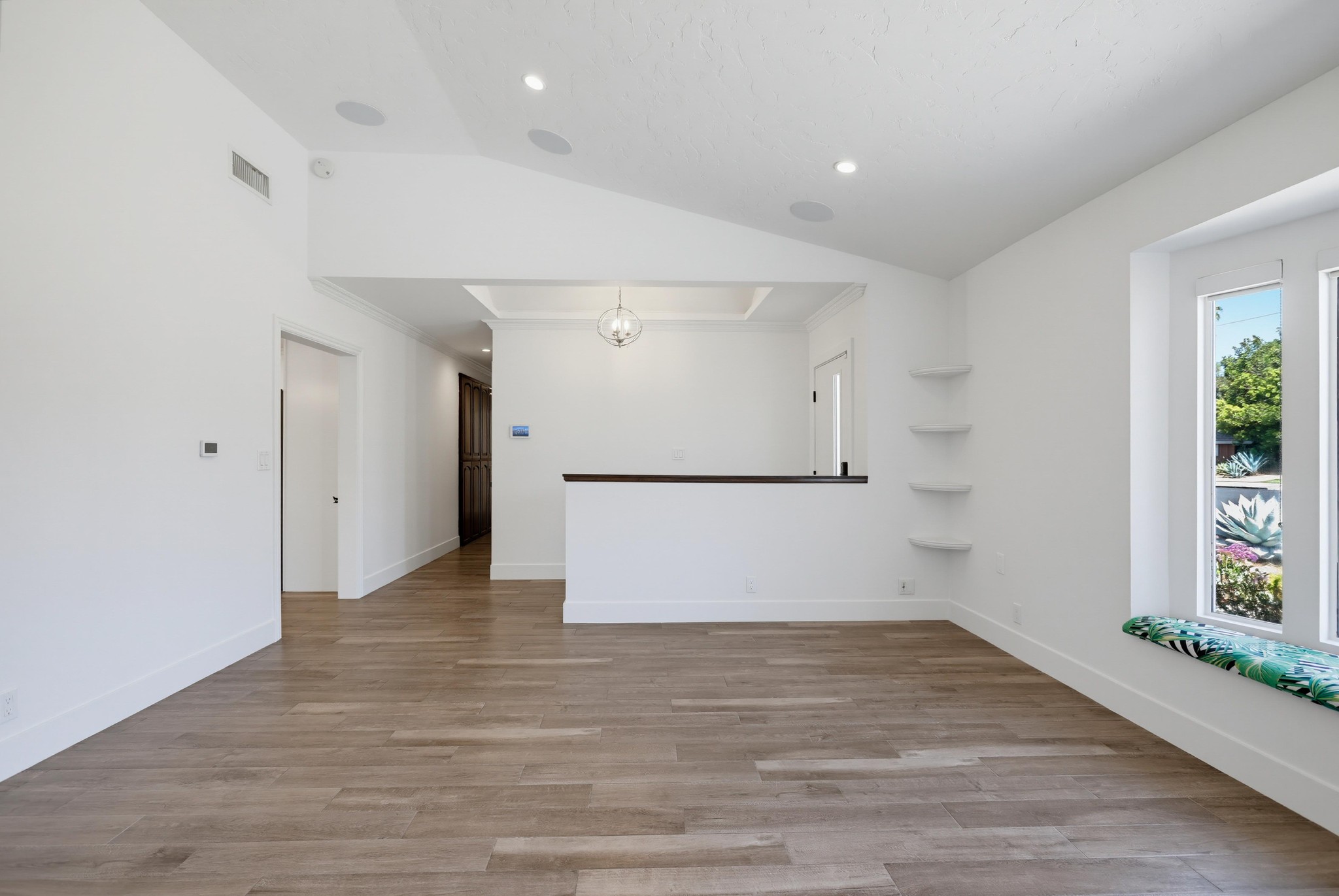 Virtual tour photo 15 of 95 for 17372 Rainier Dr