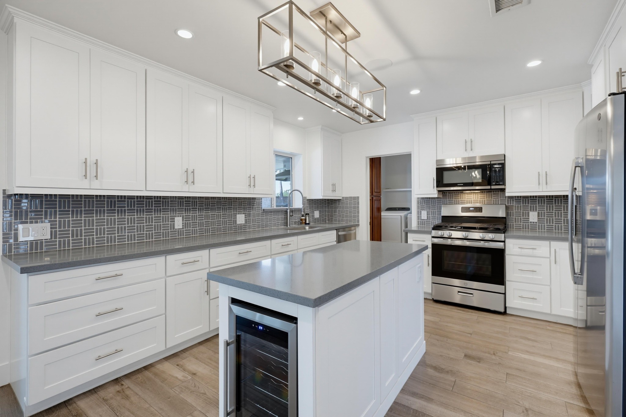 Virtual tour photo 17 of 95 for 17372 Rainier Dr