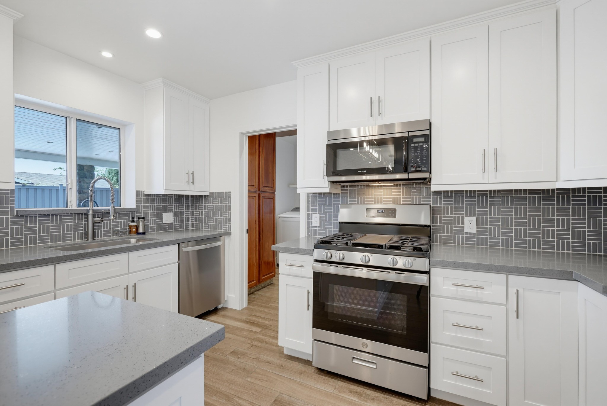 Virtual tour photo 24 of 95 for 17372 Rainier Dr