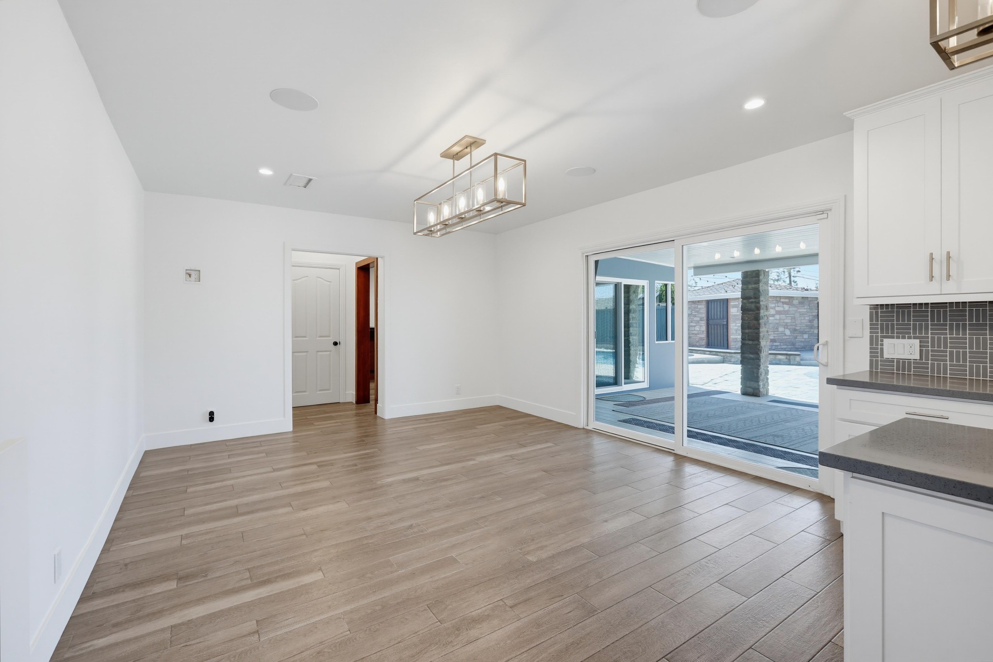 Virtual tour photo 26 of 95 for 17372 Rainier Dr