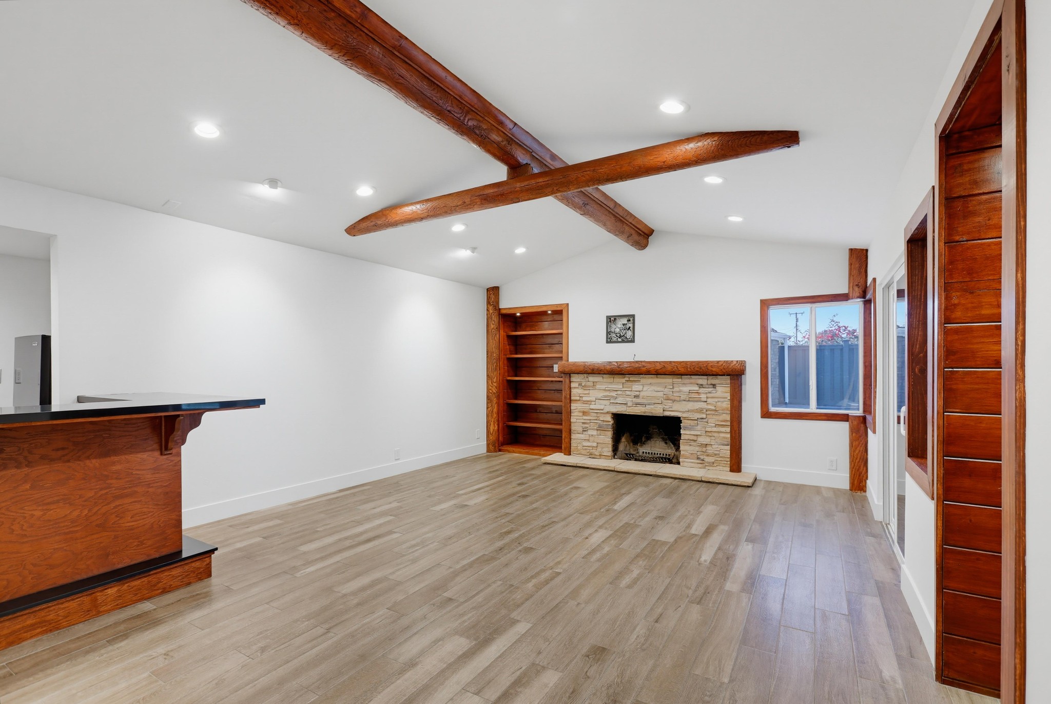 Virtual tour photo 31 of 95 for 17372 Rainier Dr