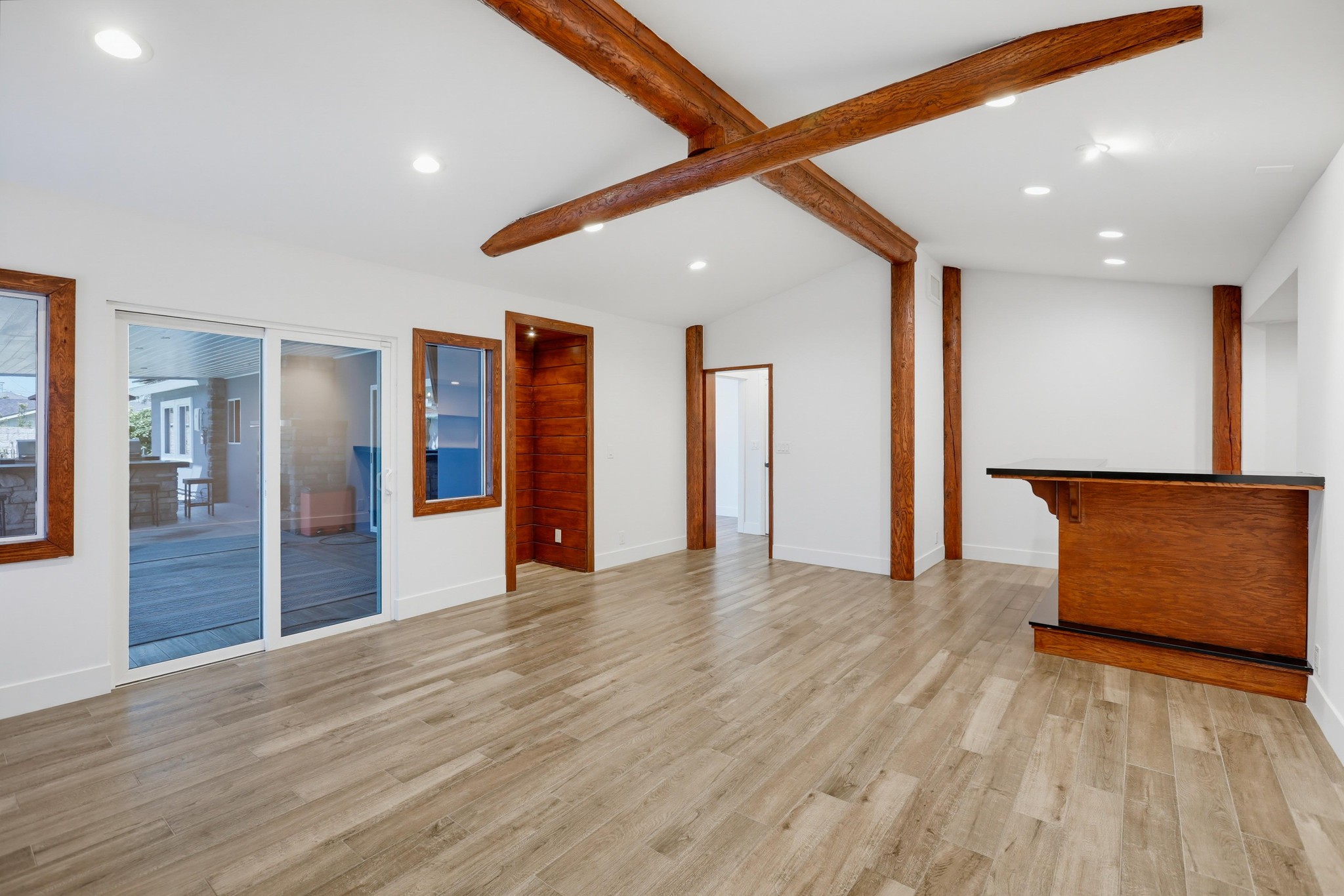 Virtual tour photo 33 of 95 for 17372 Rainier Dr