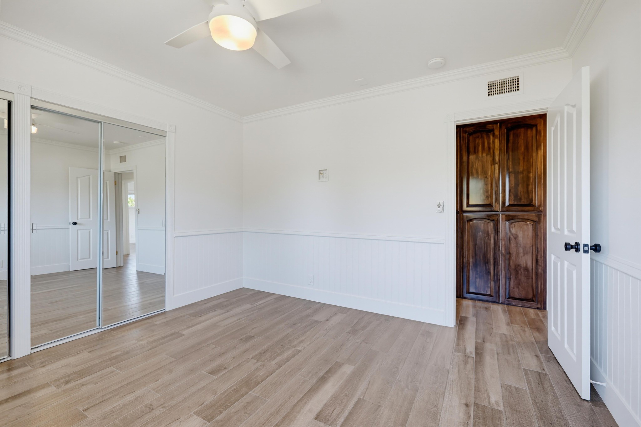 Virtual tour photo 52 of 95 for 17372 Rainier Dr