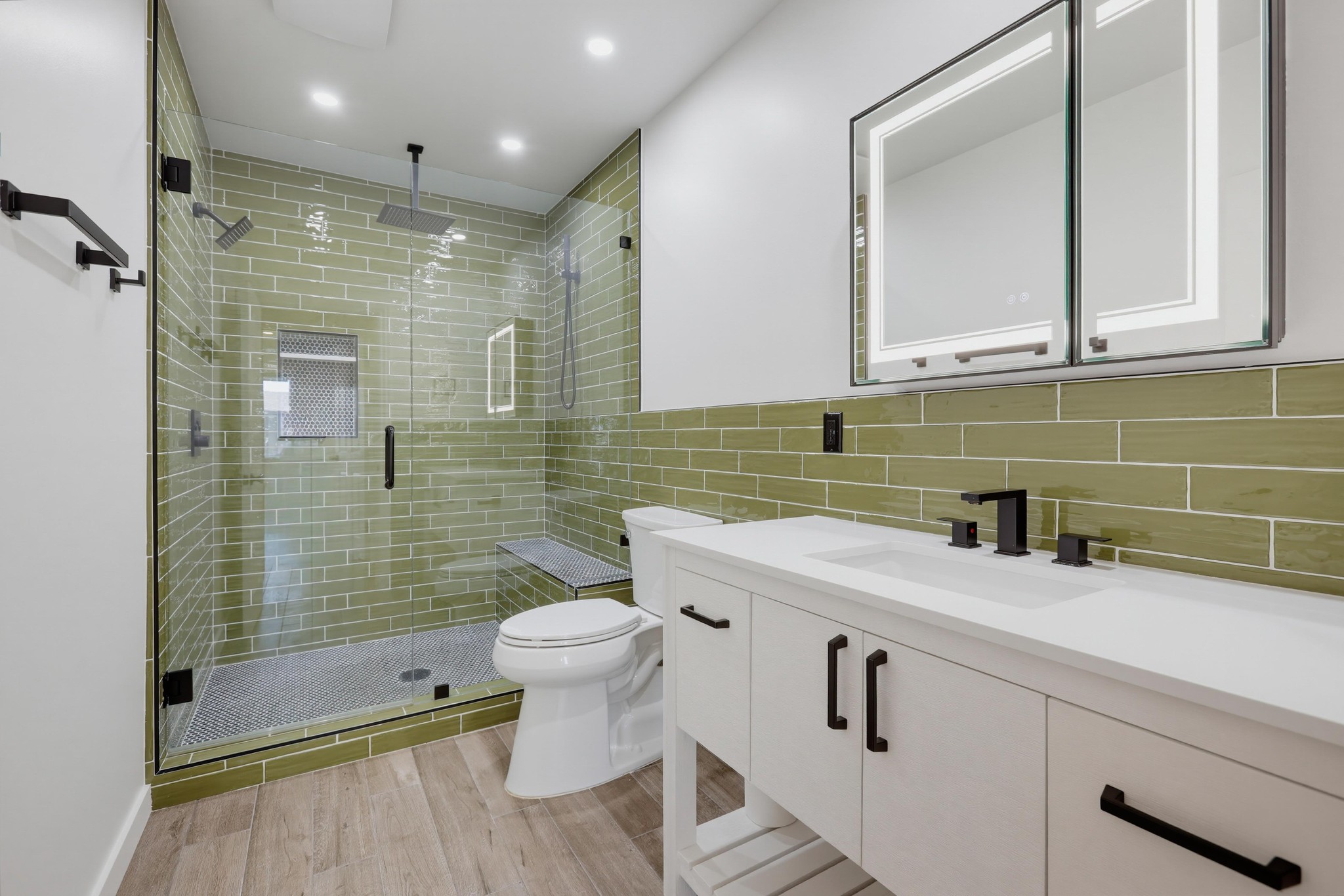 Virtual tour photo 55 of 95 for 17372 Rainier Dr