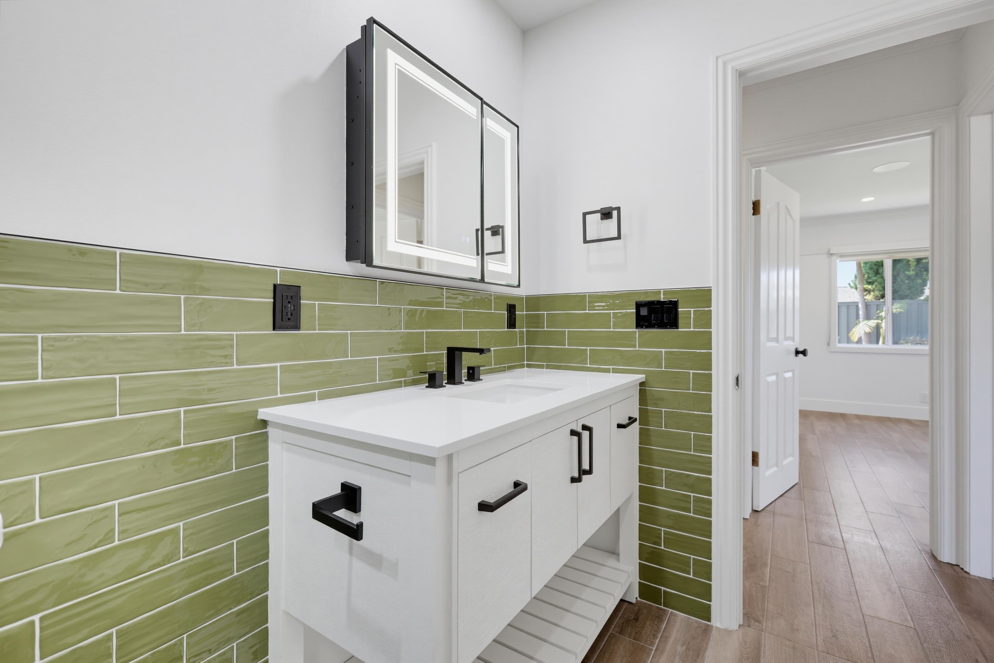 Virtual tour photo 56 of 95 for 17372 Rainier Dr