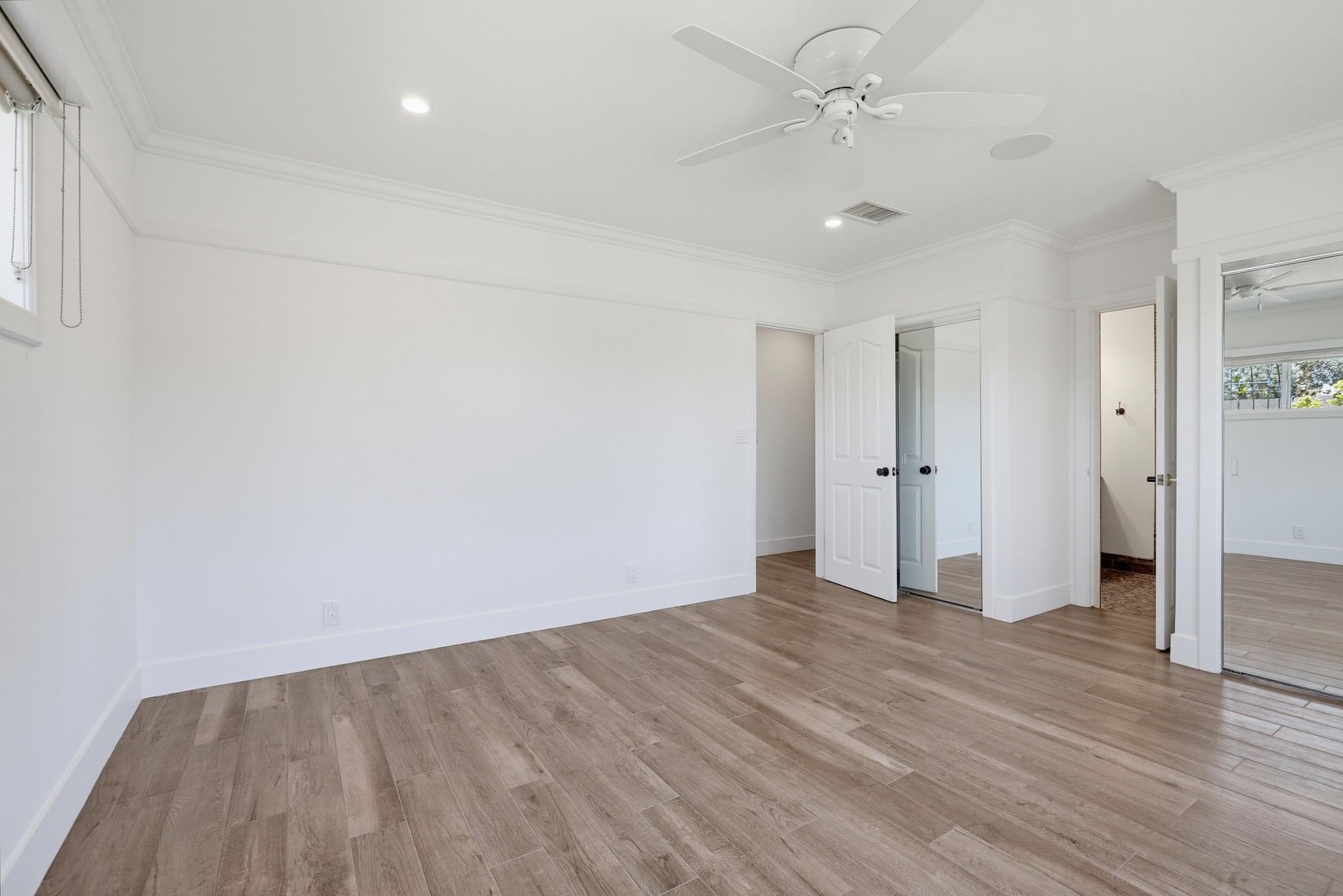 Virtual tour photo 64 of 95 for 17372 Rainier Dr