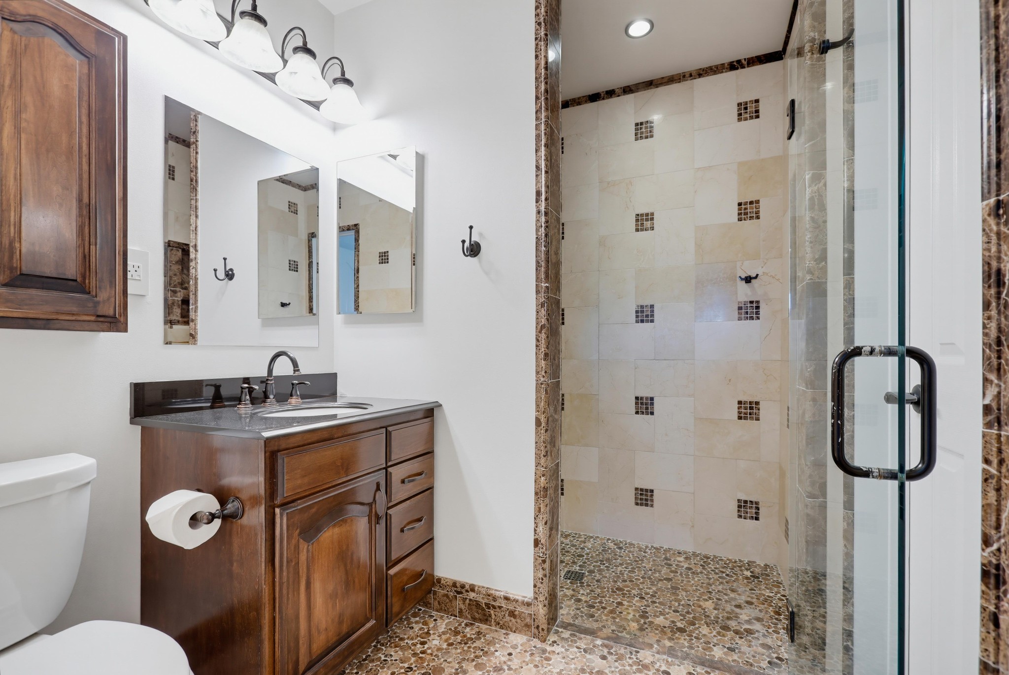 Virtual tour photo 66 of 95 for 17372 Rainier Dr
