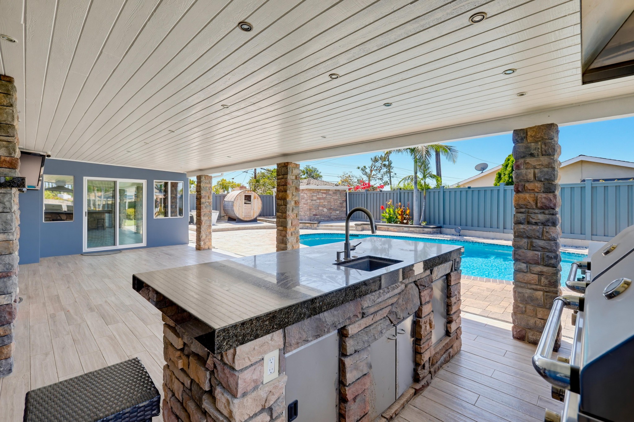 Virtual tour photo 77 of 95 for 17372 Rainier Dr