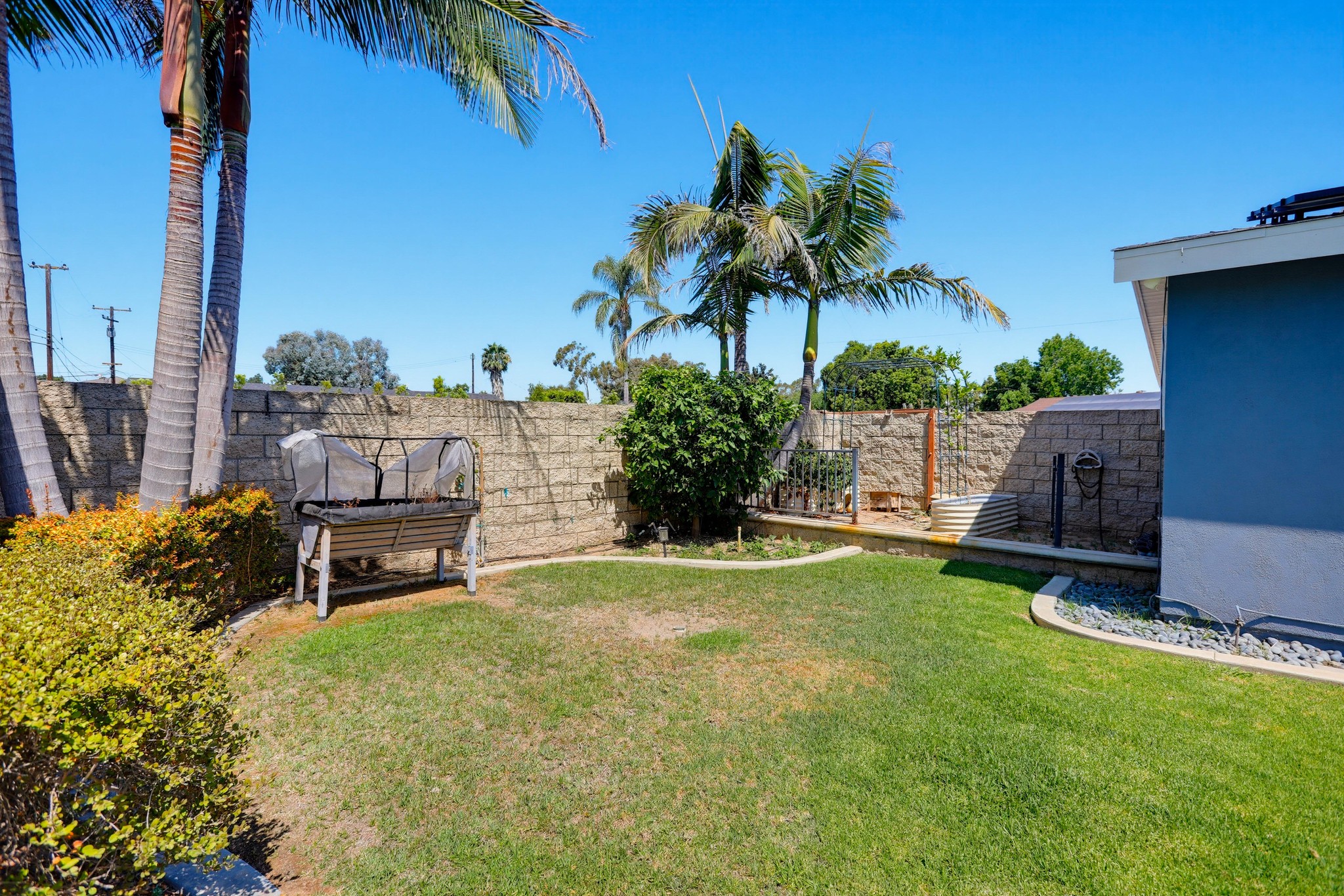 Virtual tour photo 91 of 95 for 17372 Rainier Dr