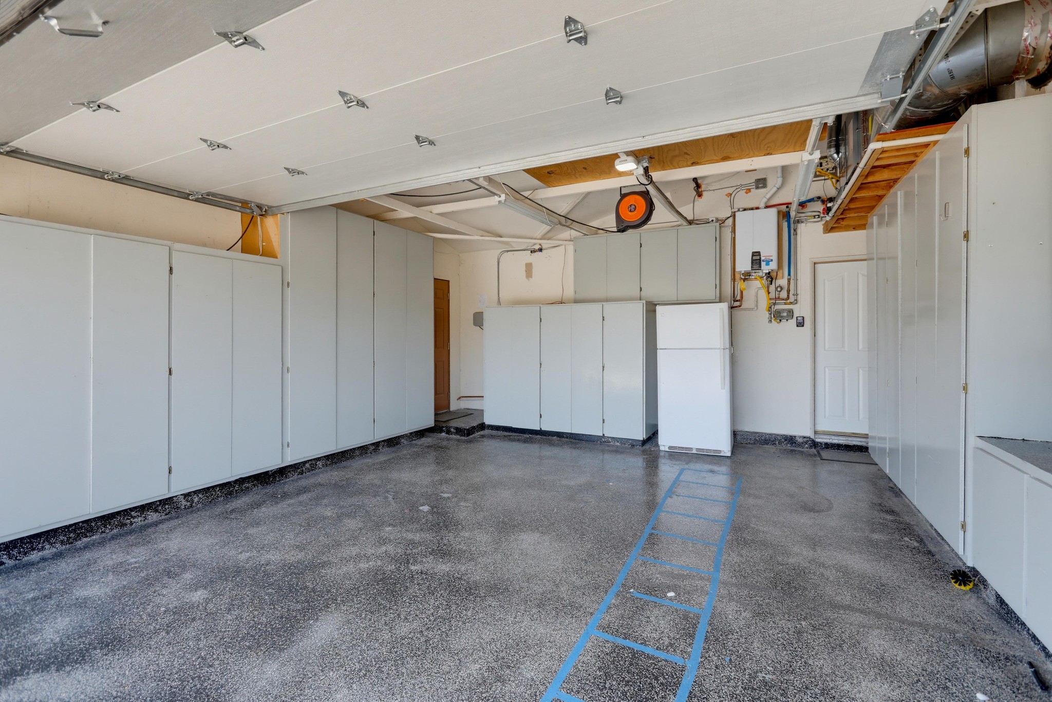 Virtual tour photo 93 of 95 for 17372 Rainier Dr