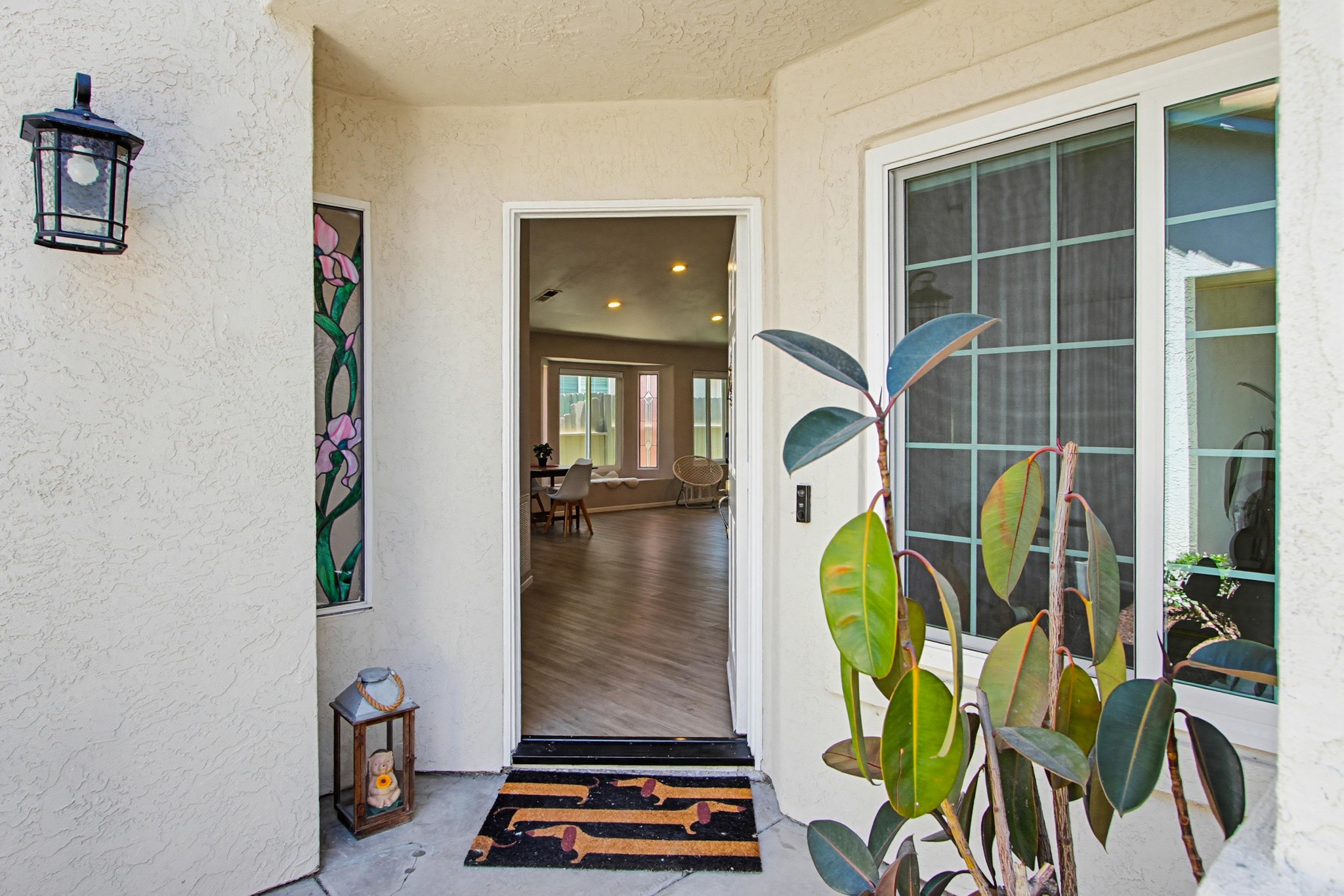 Virtual tour photo 8 of 59 for 1738 Corte Viejo