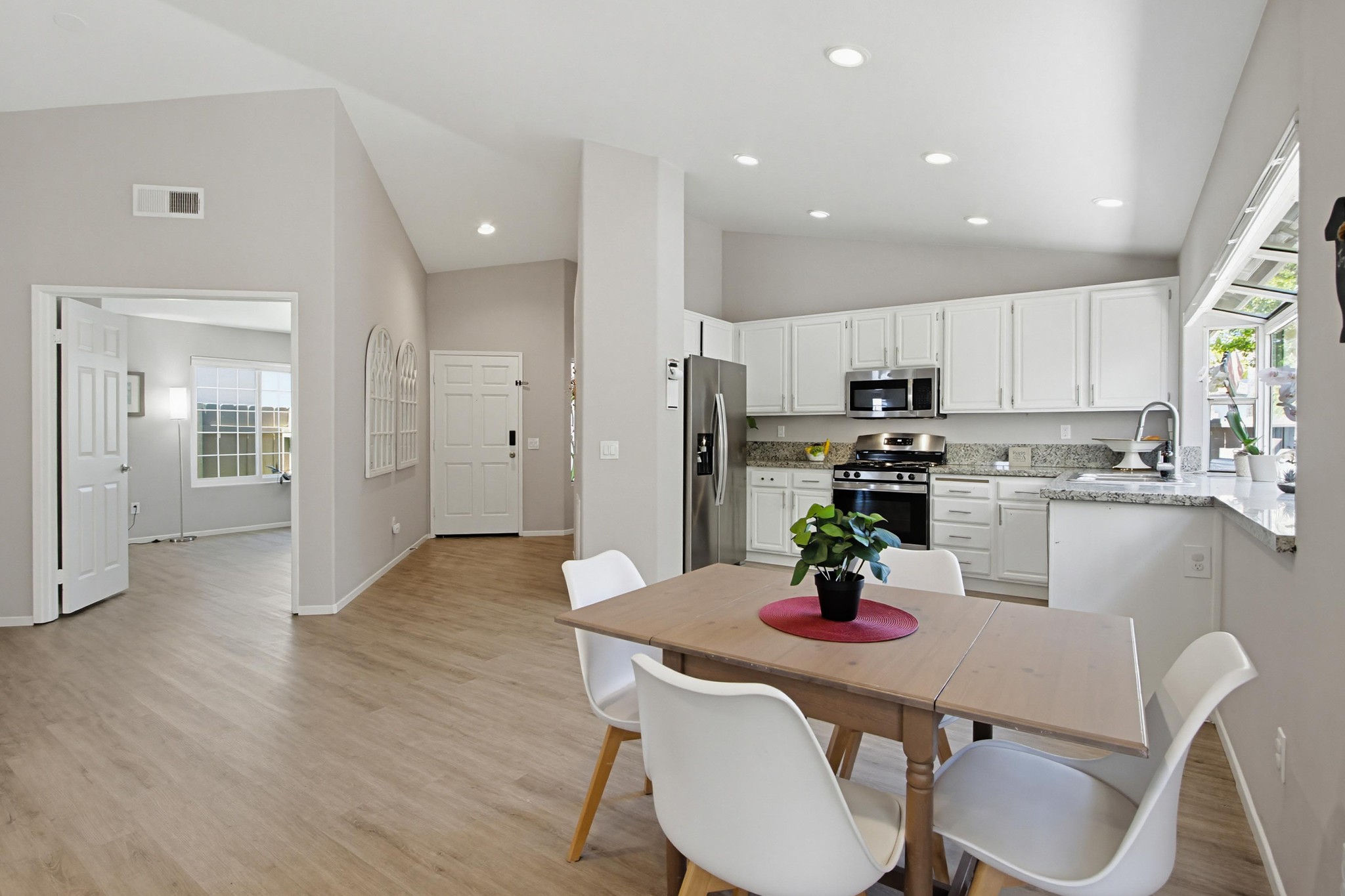 Virtual tour photo 12 of 59 for 1738 Corte Viejo