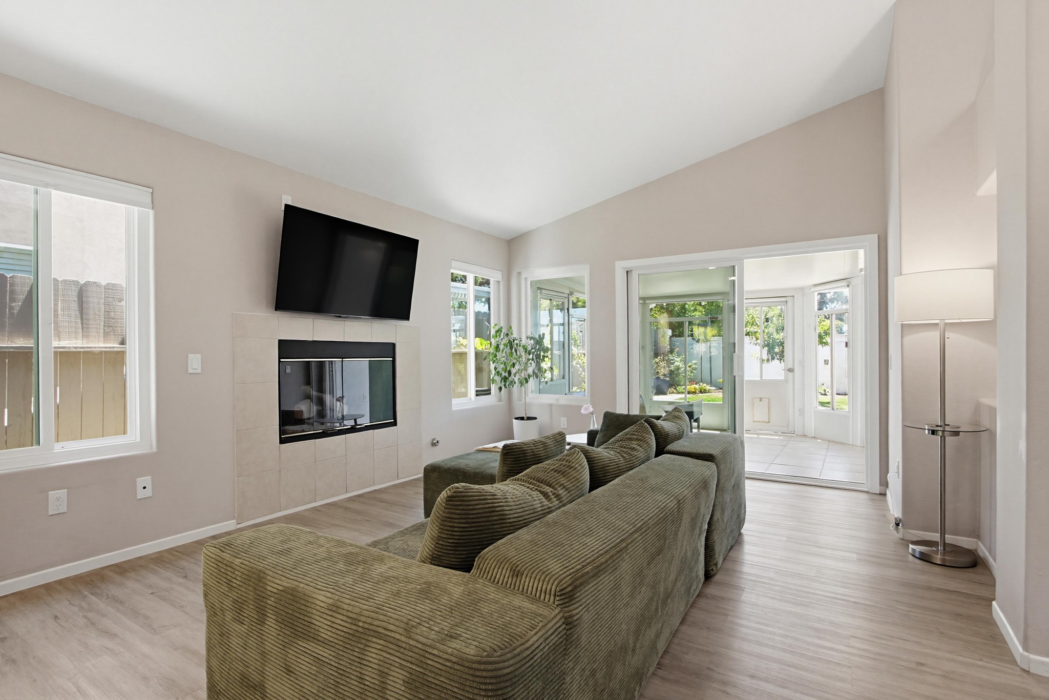 Virtual tour photo 22 of 59 for 1738 Corte Viejo