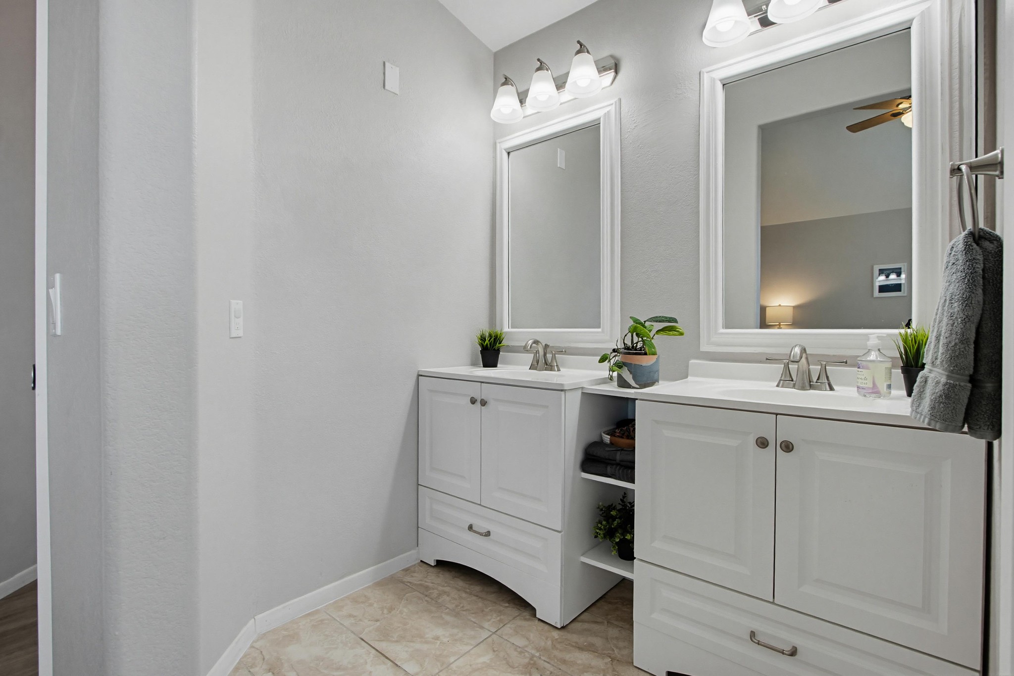 Virtual tour photo 42 of 59 for 1738 Corte Viejo