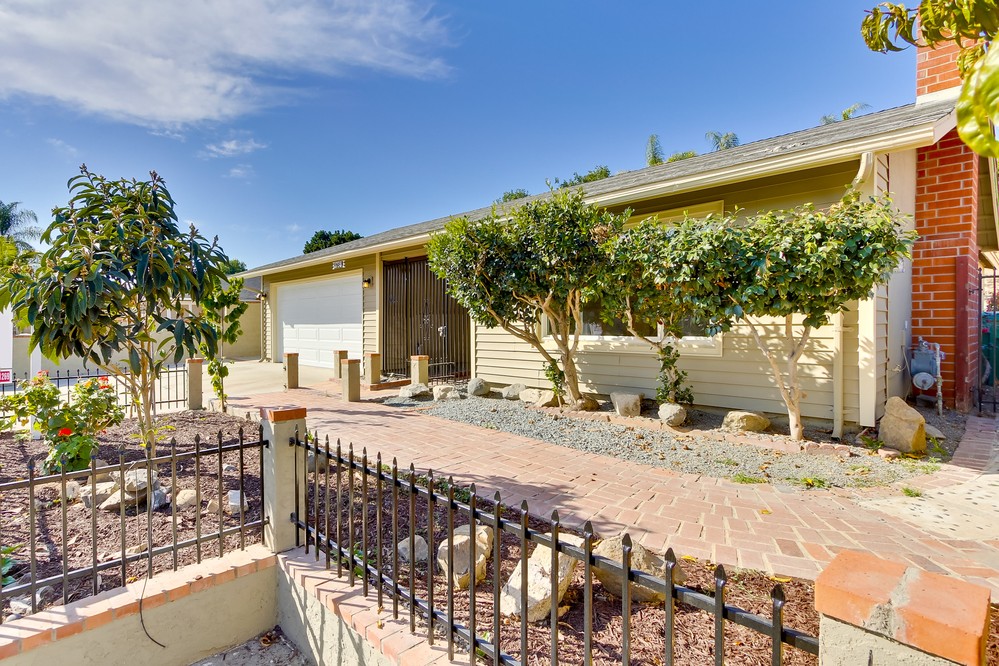 Virtual tour photo 1 of 40 for 1738 Goodwin Dr