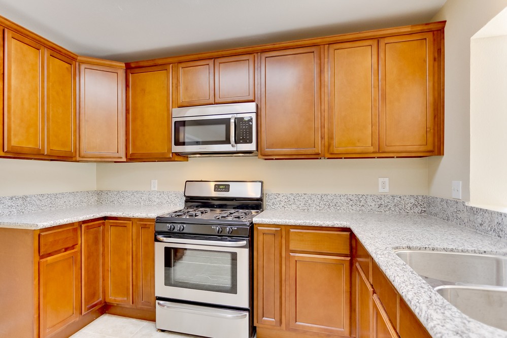 Virtual tour photo 20 of 40 for 1738 Goodwin Dr