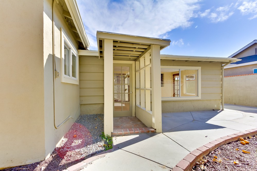 Virtual tour photo 36 of 40 for 1738 Goodwin Dr