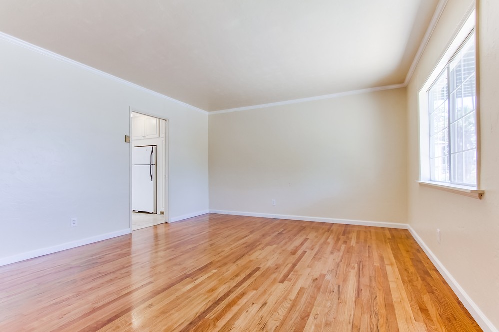Virtual tour photo 5 of 23 for 1739 Duval Street