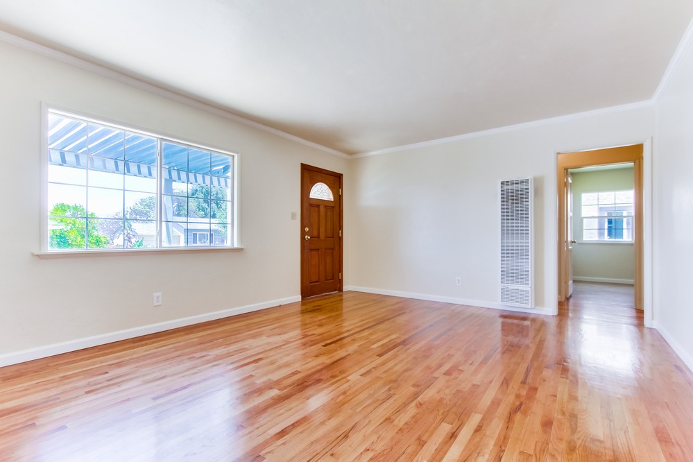 Virtual tour photo 7 of 23 for 1739 Duval Street